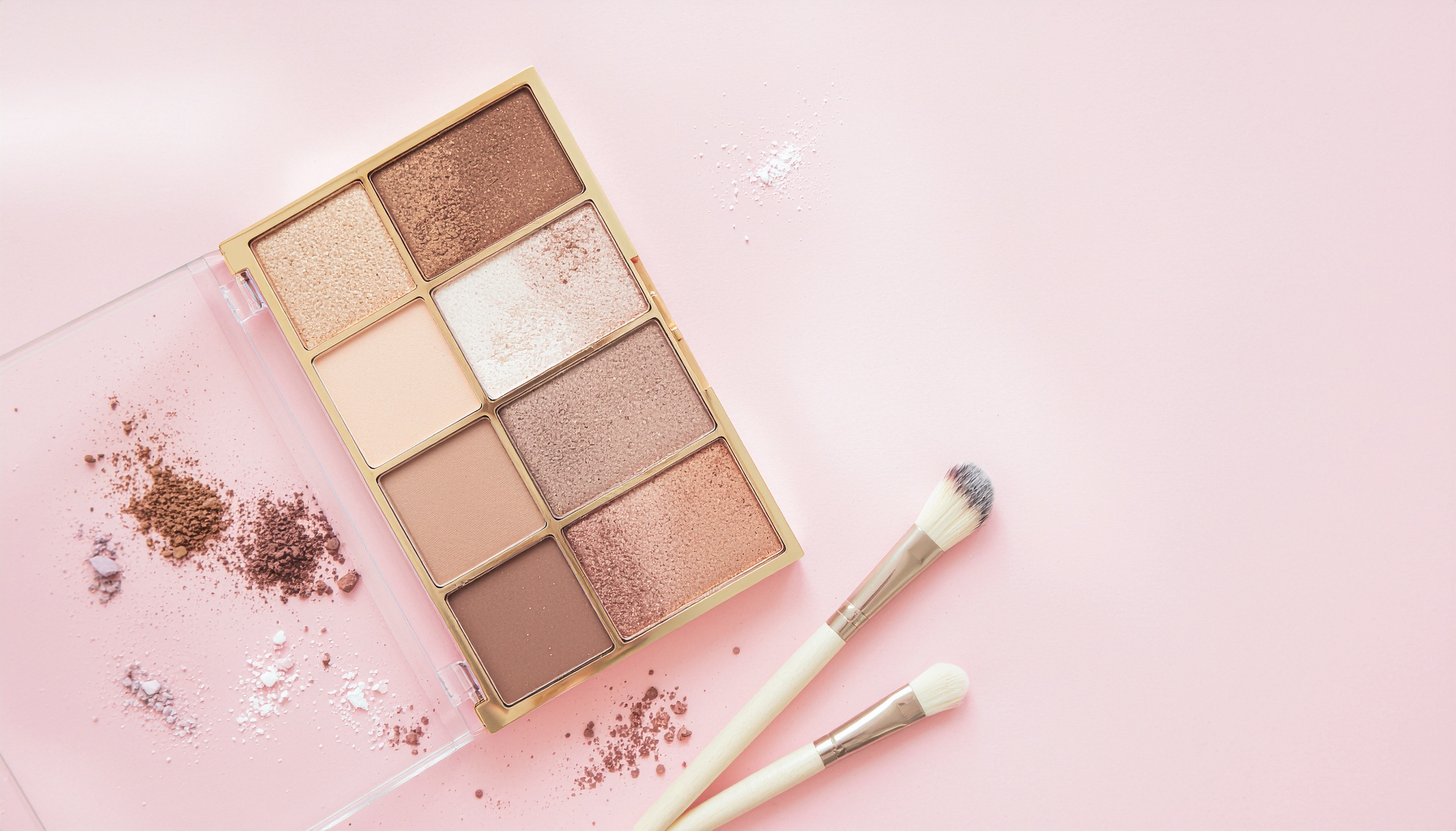 Brown and Pink Eyeshadow Palette
